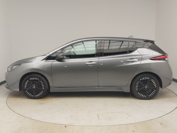 Used Nissan Leaf 2022 for sale - 77492158: Photo