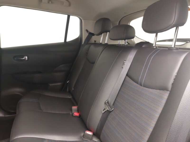 Used Nissan Leaf 2022 for sale - 77492158: Photo 6