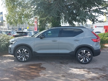 Used Volvo XC40 2024 for sale - 77630556: Photo