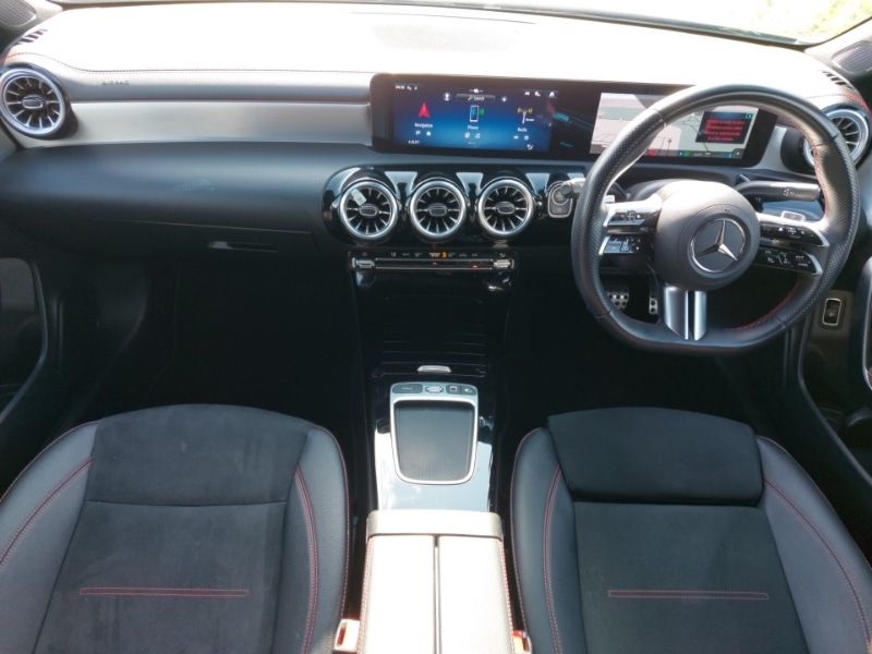 Used Mercedes-Benz CLA 2024 for sale - 76600270: Photo 2