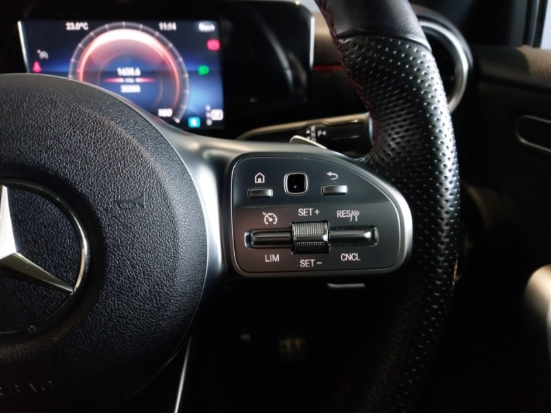 Used Mercedes-Benz A-Class 2020 for sale - 76369907: Photo 11