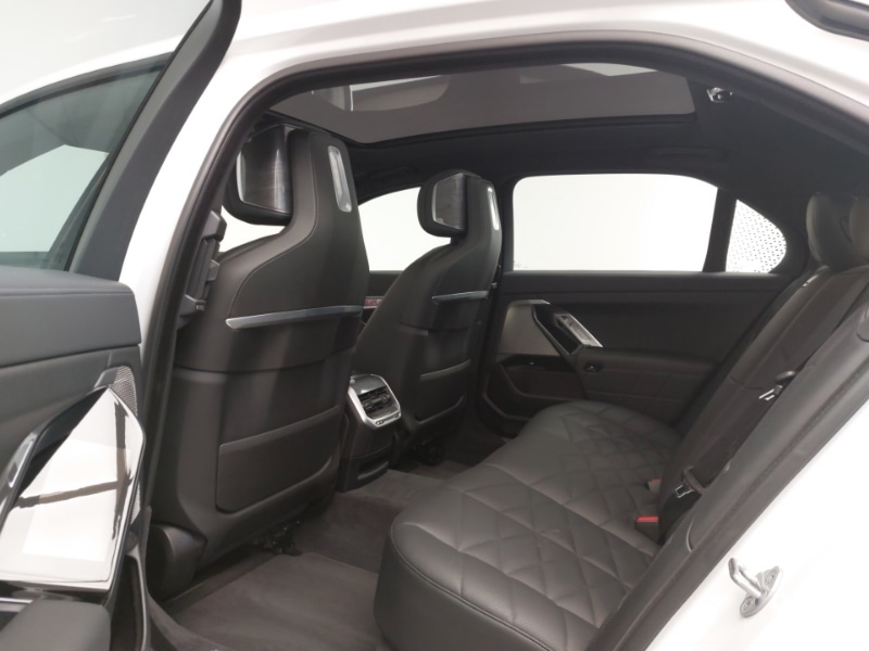 Used BMW i7 2023 for sale - 77876901: Photo 12