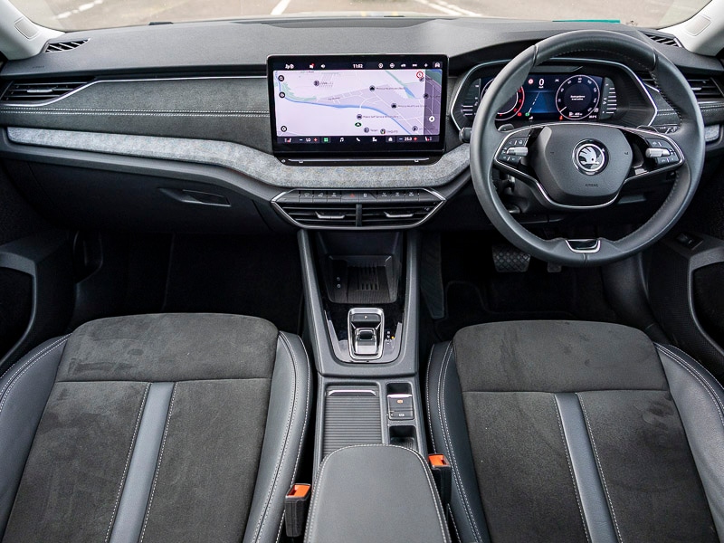 Used Skoda Octavia 2024 for sale - 76720774: Photo 2