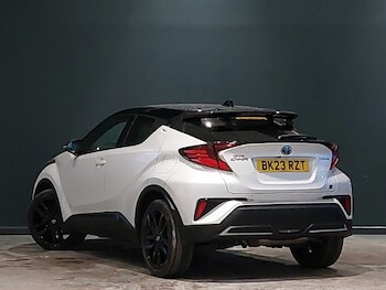 Used Toyota C-HR 2023 for sale - 77410628: Photo