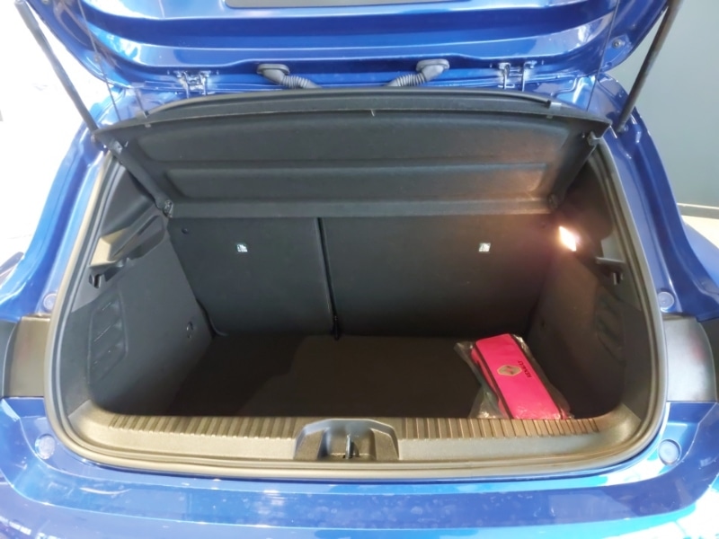 Used Renault Clio 2022 for sale - 77438982: Photo 8