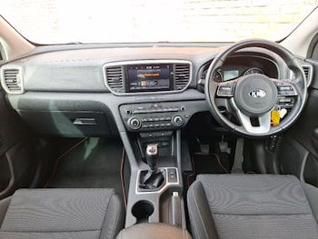 Used Kia Sportage 2021 for sale - 76320929: Photo 2