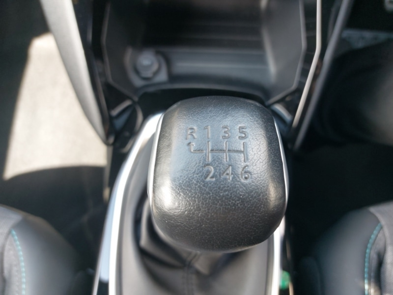Used Peugeot 2008 2023 for sale - 76365989: Photo 11