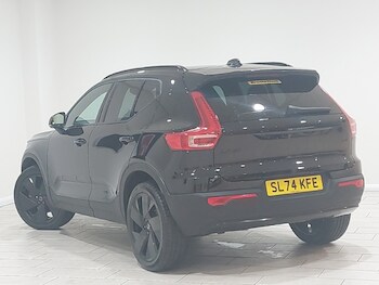 Used Volvo XC40 2024 for sale - 77184704: Photo