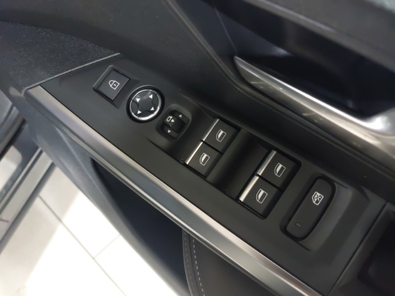 Used Peugeot 3008 2024 for sale - 76786035: Photo 12