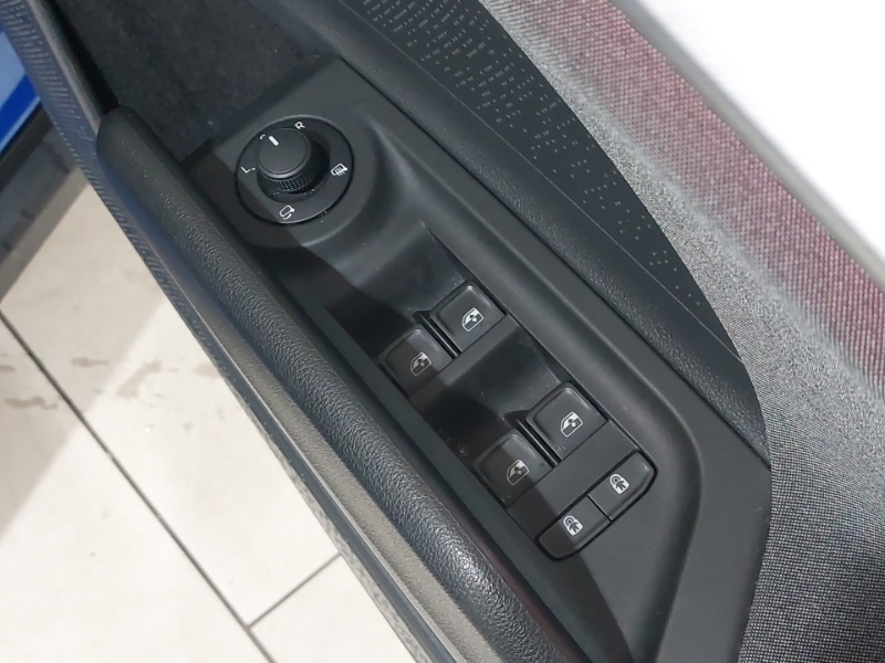 Used Skoda Enyaq 2025 for sale - 76786054: Photo 12