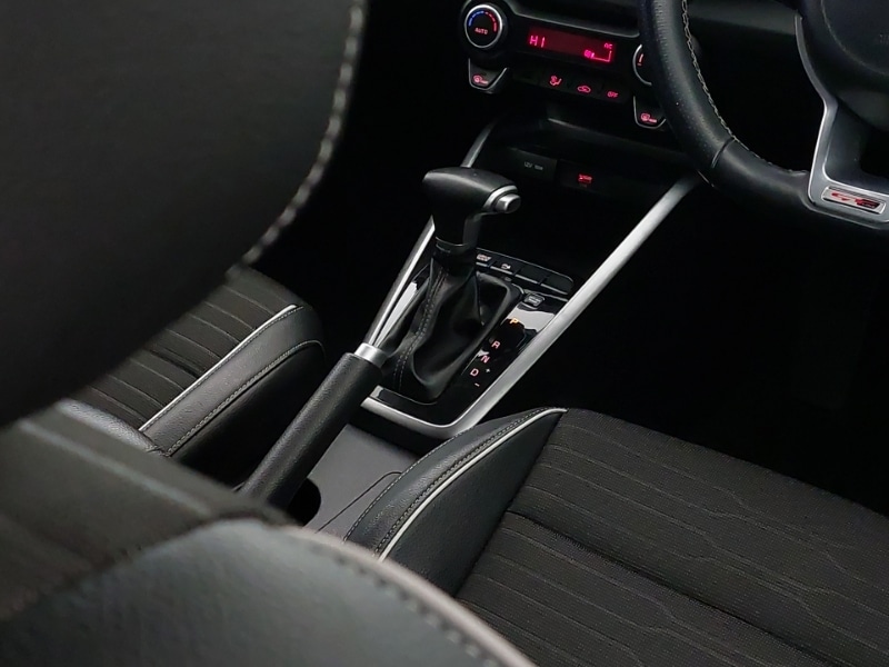 Used Kia Stonic 2022 for sale - 77645352: Photo 11