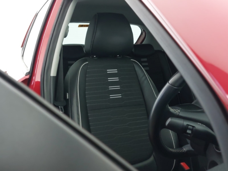 Used Kia Stonic 2022 for sale - 77645352: Photo 12