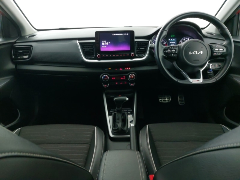 Used Kia Stonic 2022 for sale - 77645352: Photo 2