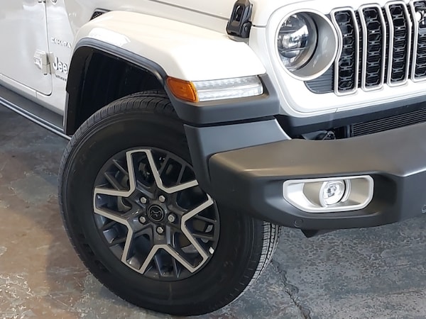 Used Jeep Wrangler 2025 for sale - 76293709: Photo 9