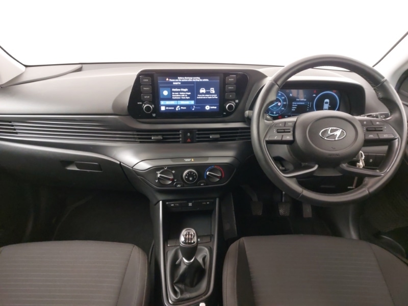 Used Hyundai i20 2023 for sale - 77956163: Photo 2