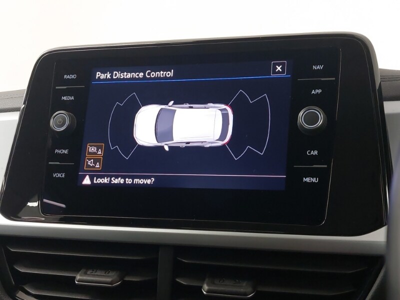 Used Volkswagen T-Roc 2023 for sale - 77817370: Photo 11