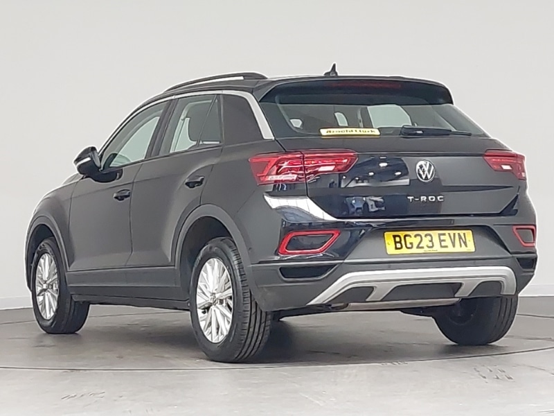 Used Volkswagen T-Roc 2023 for sale - 77817370: Photo 3