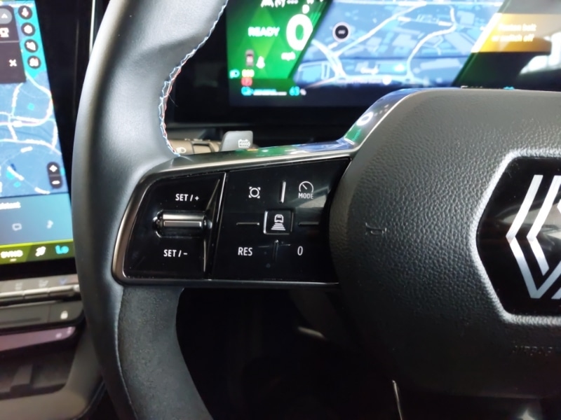 Used Renault Scenic E-Tech 2024 for sale - 76732182: Photo 10