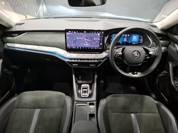 Used Skoda Octavia 2024 for sale - 77298761: Photo