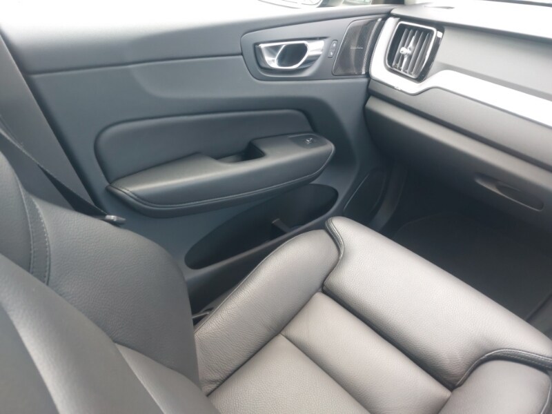 Used Volvo XC60 2022 for sale - 77544672: Photo 11