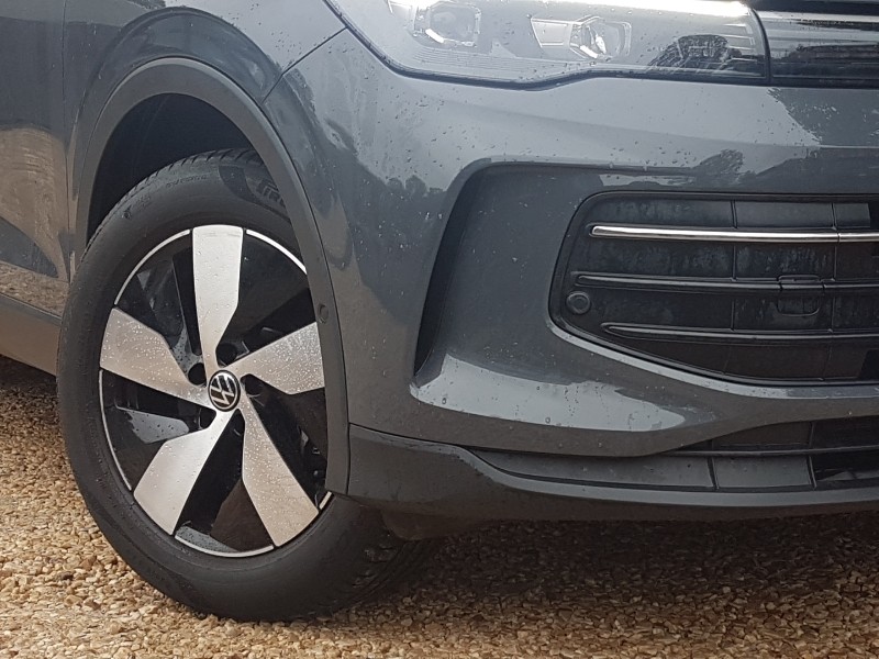 Used Volkswagen Tiguan 2024 for sale - 76764238: Photo 9