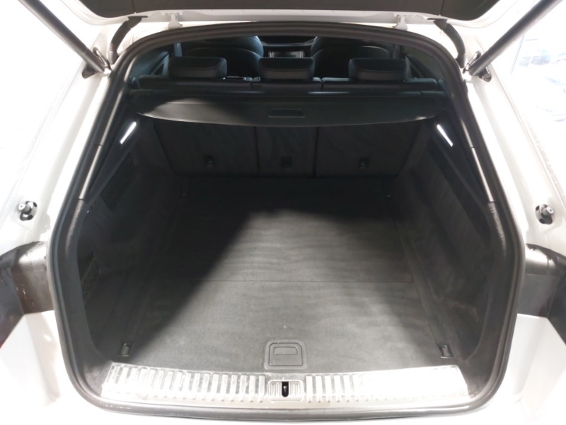 Used Audi Q8 2020 for sale - 77472399: Photo 8