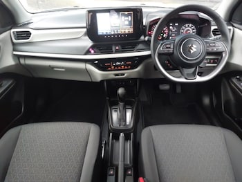 Used Suzuki Swift 2025 for sale - 77624544: Photo