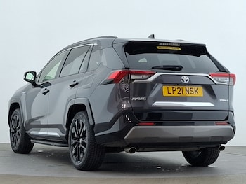 Used Toyota RAV4 2021 for sale - 78005749: Photo