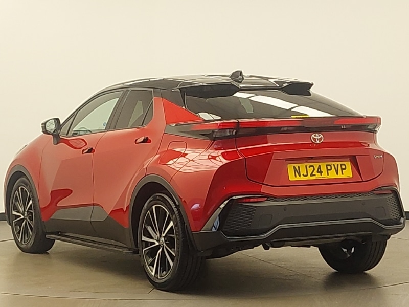 Used Toyota C-HR 2024 for sale - 76354020: Photo 3