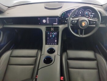 Used Porsche Taycan 2020 for sale - 77762050: Photo