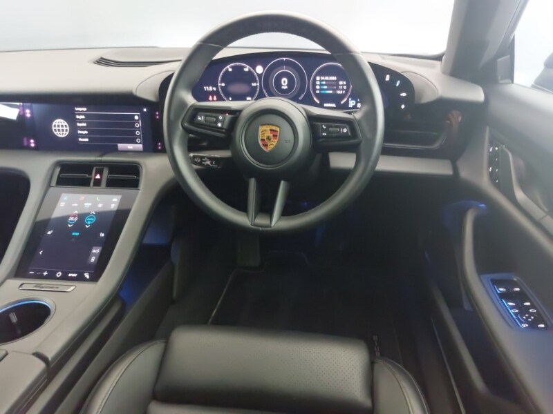 Used Porsche Taycan 2020 for sale - 77762050: Photo 7