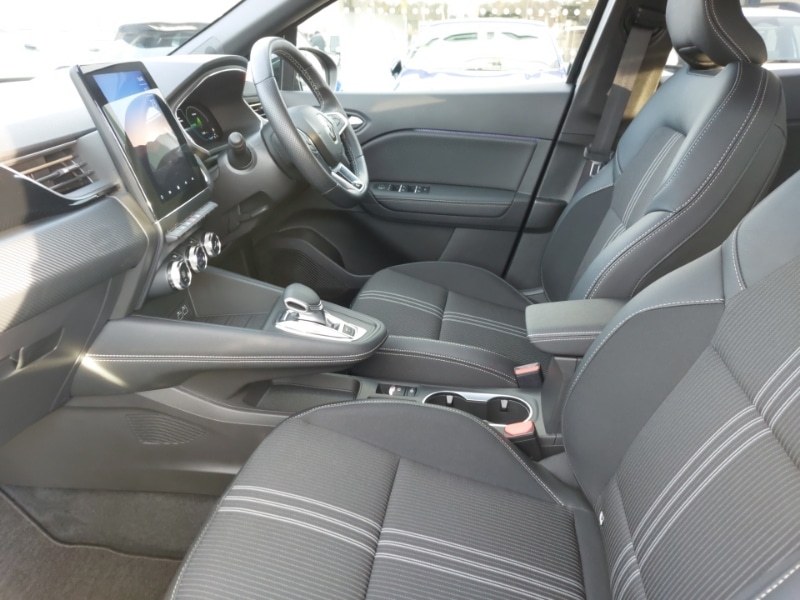 Used Renault Captur 2023 for sale - 76760973: Photo 5