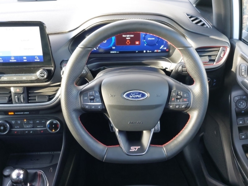 Used Ford Fiesta 2023 for sale - 76465656: Photo 7