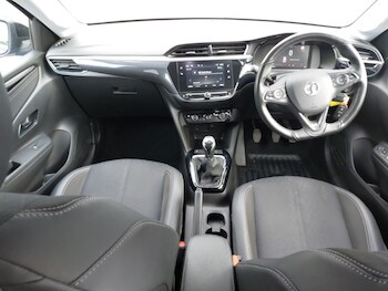 Used Vauxhall Corsa 2022 for sale - 76058491: Photo 2