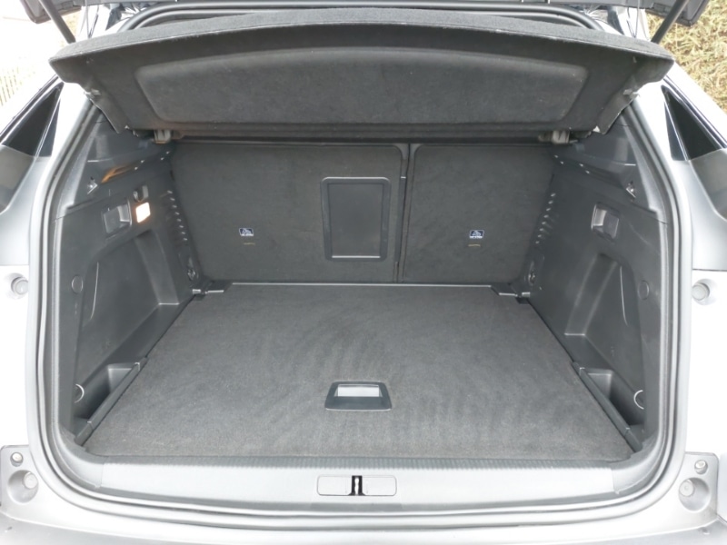 Used Peugeot 3008 2023 for sale - 77585531: Photo 8