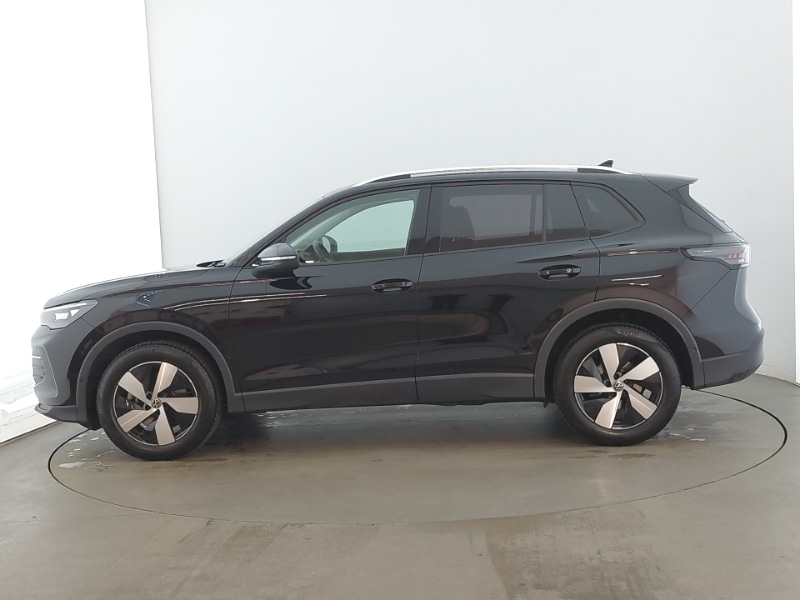 Used Volkswagen Tiguan 2024 for sale - 76366000: Photo 4