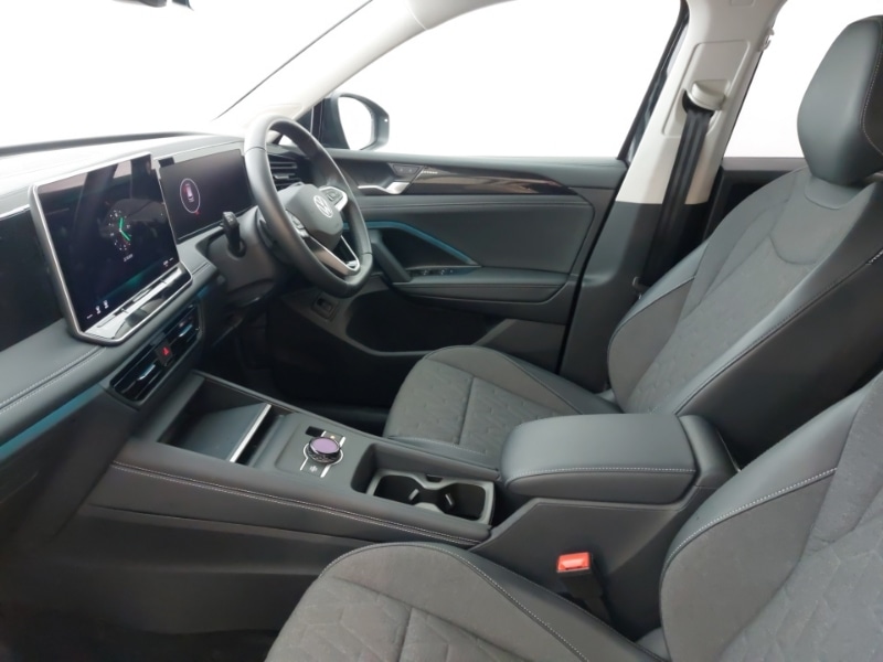 Used Volkswagen Tiguan 2024 for sale - 76366000: Photo 5