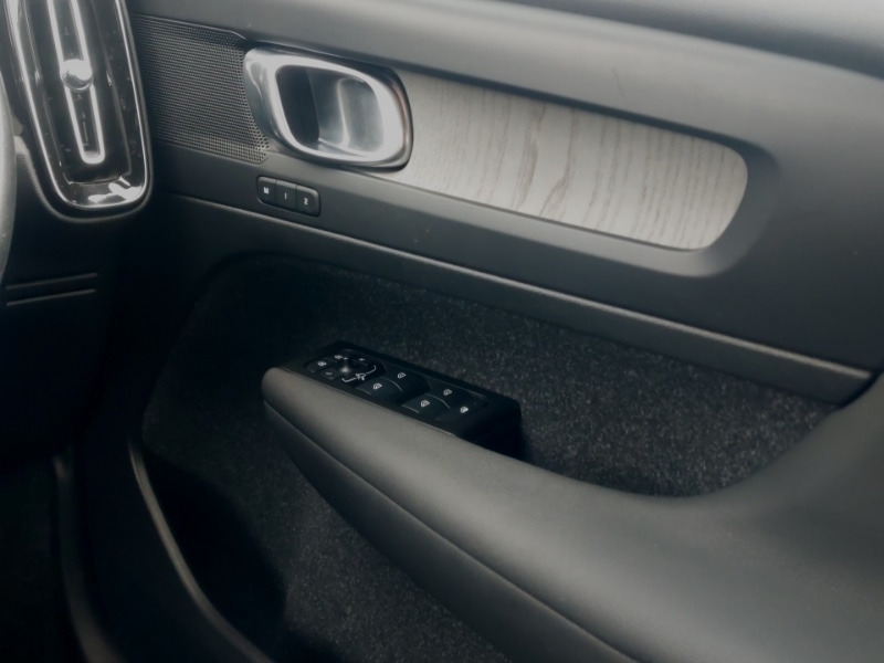 Used Volvo XC40 2021 for sale - 76479392: Photo 10