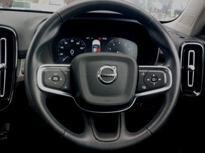 Used Volvo XC40 2021 for sale - 76479392: Photo 7