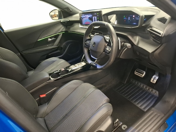 Used Peugeot 2008 2023 for sale - 76252077: Photo 10