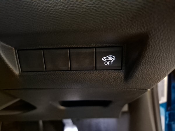 Used Peugeot 2008 2023 for sale - 76252077: Photo 11