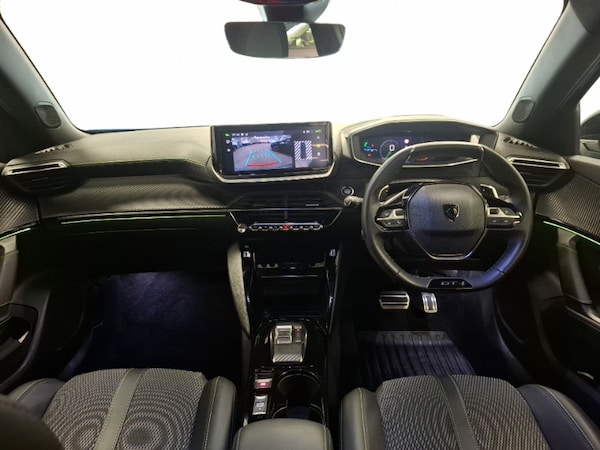 Used Peugeot 2008 2023 for sale - 76252077: Photo 2