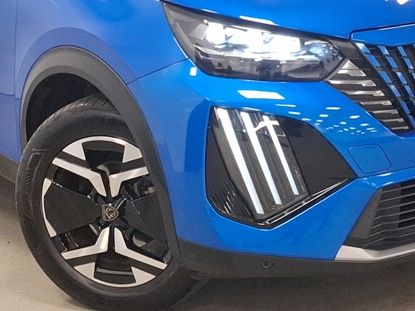 Used Peugeot 2008 2023 for sale - 76252077: Photo 9