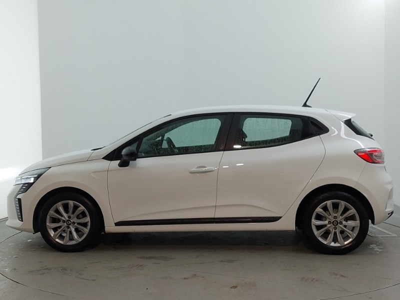 Used Renault Clio 2024 for sale - 76861155: Photo 4