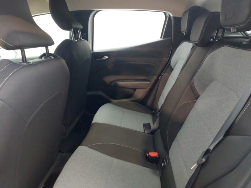 Used Renault Clio 2024 for sale - 76861155: Photo 6