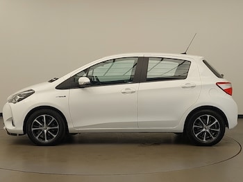 Used Toyota Yaris 2020 for sale - 75663267: Photo
