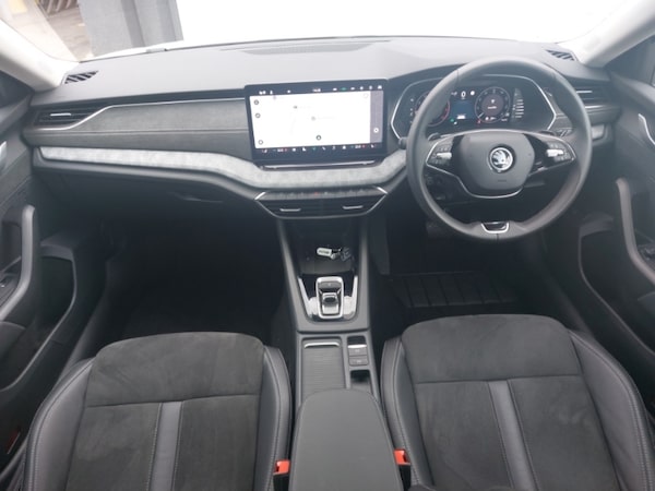 Used Skoda Octavia 2024 for sale - 76212978: Photo 2