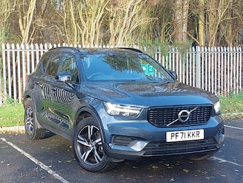 Used Volvo XC40 2022 for sale - 76837859: Photo