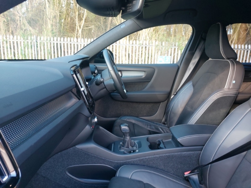 Used Volvo XC40 2022 for sale - 76837859: Photo 5