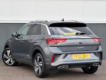 Used Volkswagen T-Roc 2022 for sale - 76833648: Photo
